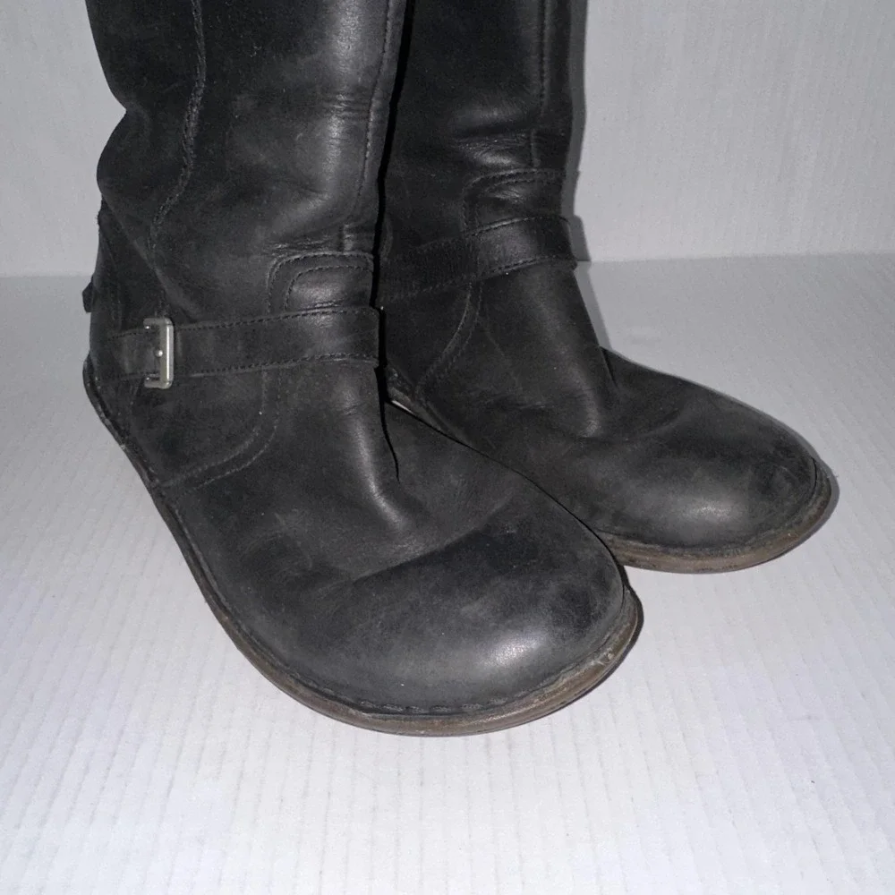 UGG Biker Boots Womens 8 Black Leather Tupelo Mid Calf‎ Zip Buckle Wedge